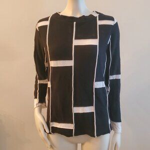 EO Design Long Sleeve Black/White Patter Blocked Quarter Sleeve Top Size S